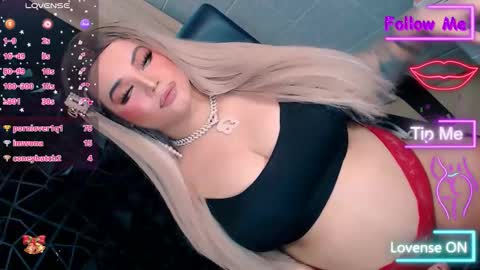 xHUGECOCKTILLCUMX online show from December 18, 2025, 5:19 pm