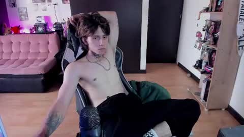 xIce Boy online show from June 10, 2026, 4:17 pm