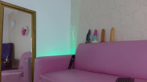 Xime online show from October 23, 2025, 1:54 pm