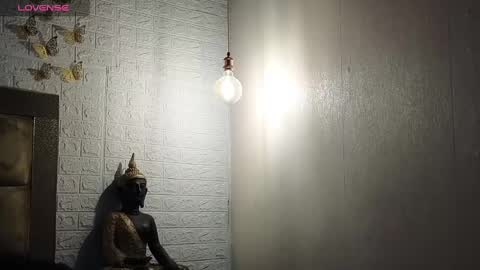 ximena online show from February 12, 2025, 6:29 am