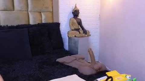 ximena online show from February 16, 2025, 7:26 am