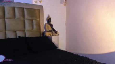 ximena online show from December 13, 2025, 9:09 pm