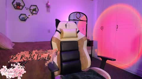 Ximena online show from April 6, 2026, 5:25 pm