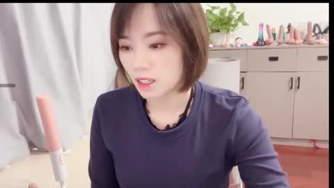 xinbao799322 online show from November 10, 2025, 3:38 am