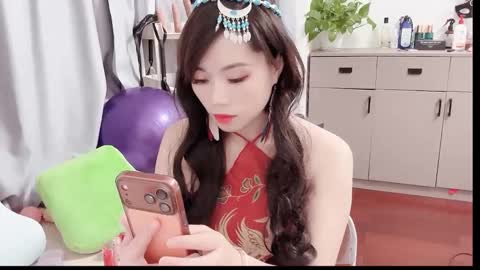 xinbao799322 online show from December 3, 2025, 11:52 am