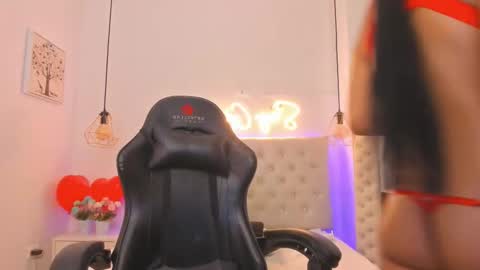 xiomara_cortes online show from February 16, 2025, 8:44 pm