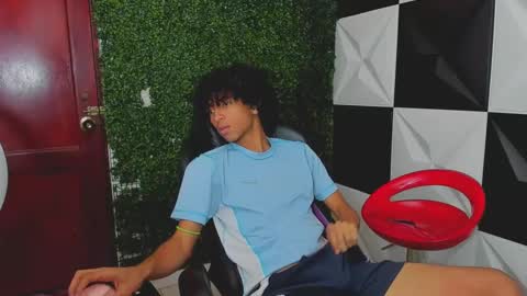 xion_ez online show from October 13, 2025, 9:04 pm