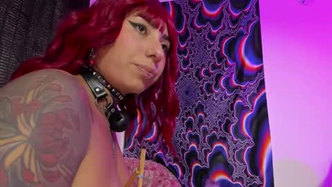 xizette online show from February 21, 2025, 9:54 pm