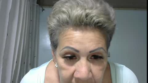 xkarlotaxxx online show from May 11, 2026, 2:17 am