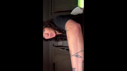 xLacyy online show from March 7, 2025, 4:24 am