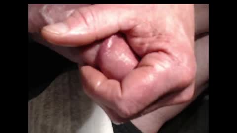 xloadzzz online show from April 29, 2026, 9:24 am