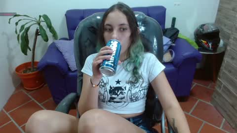 lunna online show from December 1, 2024, 4:29 pm