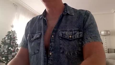 Snapshot of xman4you69 chatting on December 31, 2024, 3:31 pm xman4you69 online show from December 31, 2024, 3:31 pm