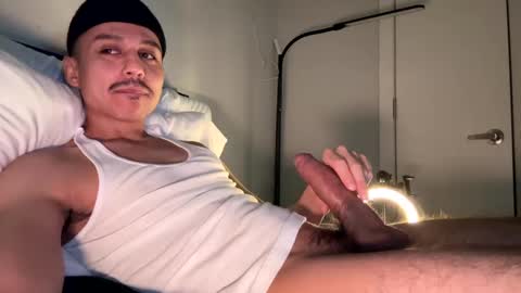 xmomentumx online show from March 6, 2025, 4:30 am