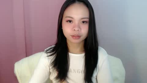 nathalie online show from April 12, 2026, 5:18 pm