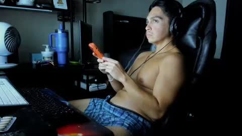 xoalejandroxo6 online show from April 5, 2026, 4:42 am