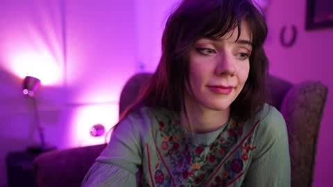 Bella Bondai online show from February 1, 2025, 9:43 am