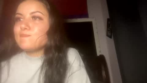 Snapshot of xocrybaby chatting on December 7, 2024, 10:28 pm xocrybaby online show from December 7, 2024, 10:28 pm