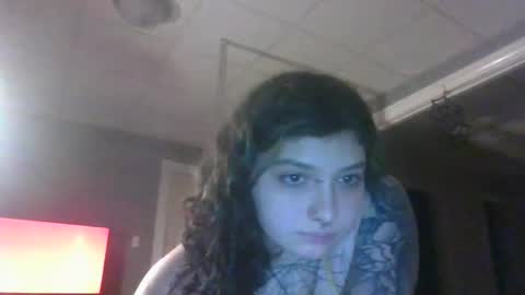 xoffthelucyx online show from January 15, 2025, 1:45 am