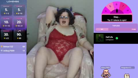 Nerdykitty online show from December 18, 2024, 7:15 am