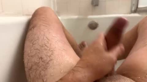 xoxowtf online show from December 5, 2025, 2:03 pm