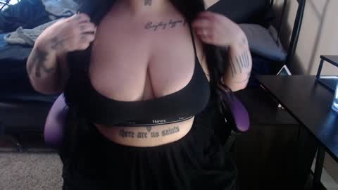 xorileyschembri online show from January 25, 2025, 11:11 pm