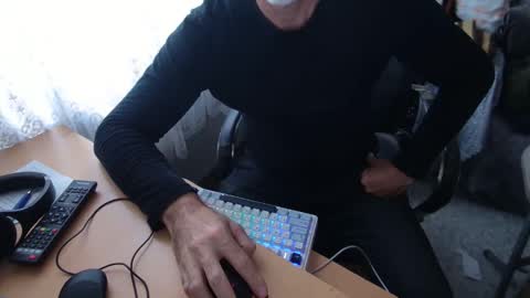 xrokettt online show from November 22, 2025, 9:30 am