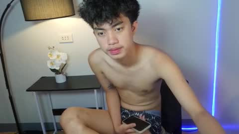 Snapshot of xsianhotcocxx chatting on March 17, 2026, 5:55 am xsianhotcocxx online show from March 17, 2026, 5:55 am