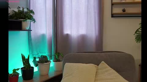 Snapshot of xspacebluex chatting on February 8, 2026, 7:17 pm Blue online show from February 8, 2026, 7:17 pm