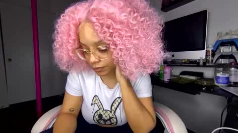 xStarGazingx online show from March 14, 2026, 9:59 am