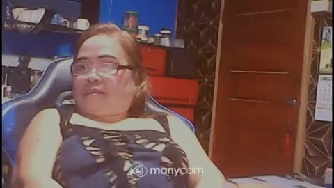 Snapshot of xsw33t_joy69x chatting on April 25, 2026, 10:40 am joy online show from April 25, 2026, 10:40 am