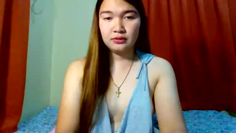 Snapshot of xsweetiemajax chatting on December 3, 2024, 10:17 am HI IM PAULINE online show from December 3, 2024, 10:17 am