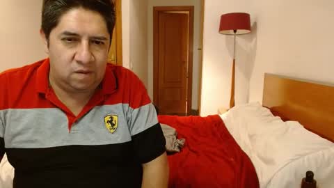 thiagoeva online show from March 3, 2025, 12:05 pm