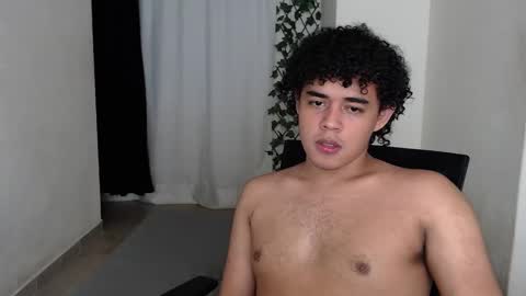 Snapshot of xtranherr chatting on December 29, 2024, 2:38 am xtranherr online show from December 29, 2024, 2:38 am