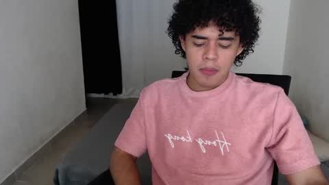 Snapshot of xtranherr chatting on January 3, 2025, 2:54 am xtranherr online show from January 3, 2025, 2:54 am