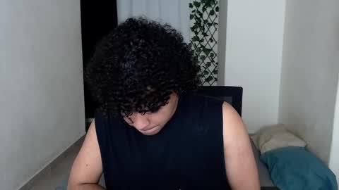 Snapshot of xtranherr chatting on January 6, 2025, 1:42 am xtranherr online show from January 6, 2025, 1:42 am