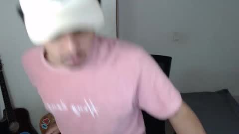 Snapshot of xtranherr chatting on November 4, 2025, 1:38 am xtranherr online show from November 4, 2025, 1:38 am