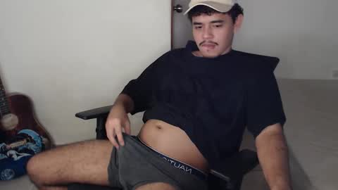 Snapshot of xtranherr chatting on December 1, 2025, 3:22 am xtranherr online show from December 1, 2025, 3:22 am