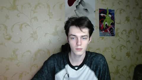 traqqq online show from February 21, 2026, 8:10 pm