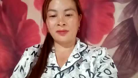 xuxulove00 online show from September 14, 2025, 5:39 am