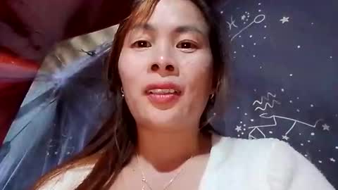 xuxulove00 online show from November 28, 2025, 5:21 am