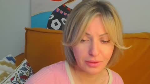 Snapshot of xvaleriax0 chatting on February 11, 2026, 4:12 pm xvaleriax0 online show from February 11, 2026, 4:12 pm