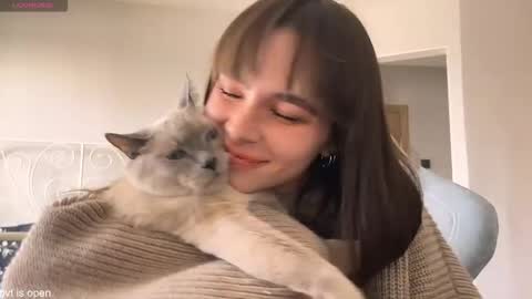 Lily online show from April 16, 2026, 11:33 am