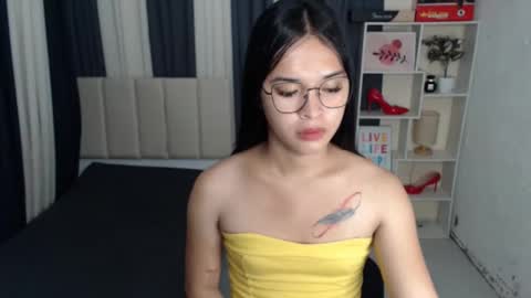 Snapshot of xxbigcockchloexx chatting on September 13, 2025, 10:04 am CHLOES ROOM online show from September 13, 2025, 10:04 am