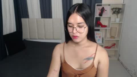 Snapshot of xxbigcockchloexx chatting on October 10, 2025, 5:45 pm CHLOES ROOM online show from October 10, 2025, 5:45 pm