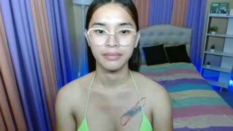 CHLOES ROOM online show from February 25, 2026, 6:45 am