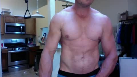 xxedgemaster101 online show from October 7, 2025, 1:19 pm