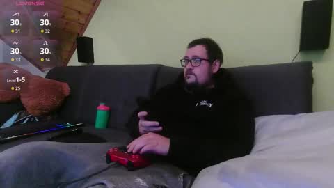 xxevoker online show from October 6, 2025, 1:19 pm