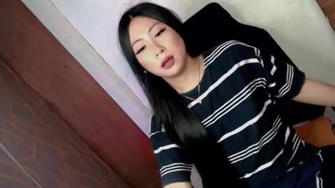 Janae online show from November 7, 2025, 1:16 am