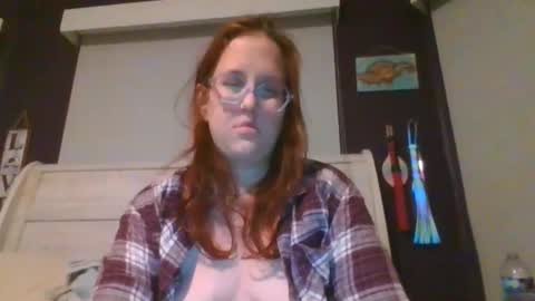Snapshot of xxfrecklez chatting on February 4, 2026, 5:24 am xxfrecklez online show from February 4, 2026, 5:24 am